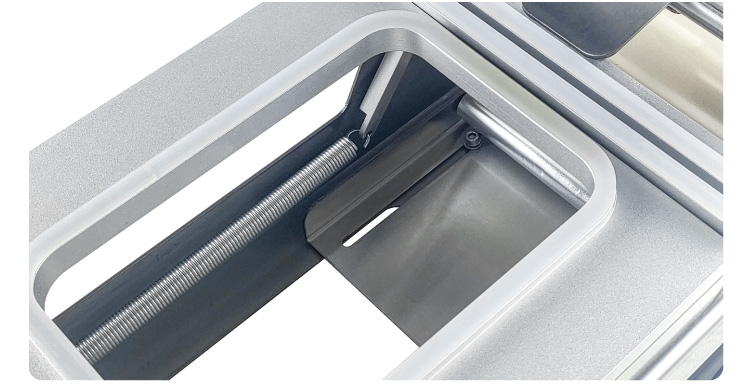 Spring-Assisted Lid Mechanism Auto-Open Sealing Chamber System