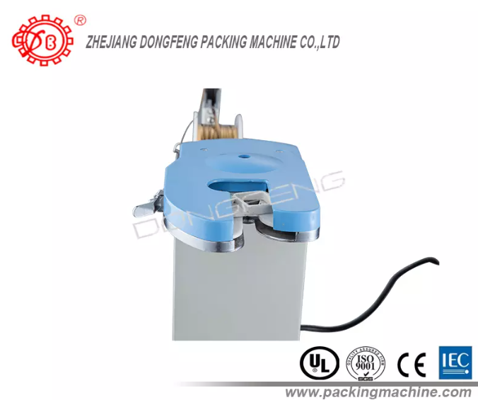TD-E twist tie machine is an ideal and economical machine for bread shop , gift store to pack plastic bags.It saves much labour and time for your production.Current model is the second generation.We use aluminium and steel parts to replace plastic ones,the machine is more stable and durable.Colorful tie is optionl,each roll is 1000 meters .